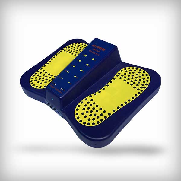 鞋底金属探测器