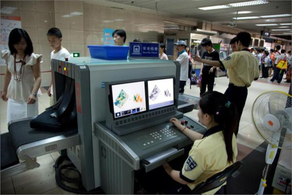 懂这3点车站安检机工作形式让出门更有底